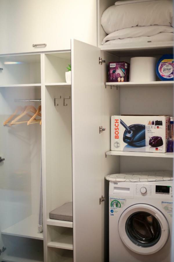 Ultracentral Apartment คลูจ-นาโปกา ภายนอก รูปภาพ