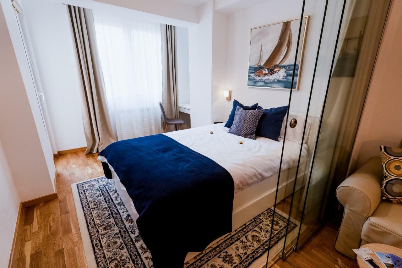 Ultracentral Apartment คลูจ-นาโปกา ภายนอก รูปภาพ