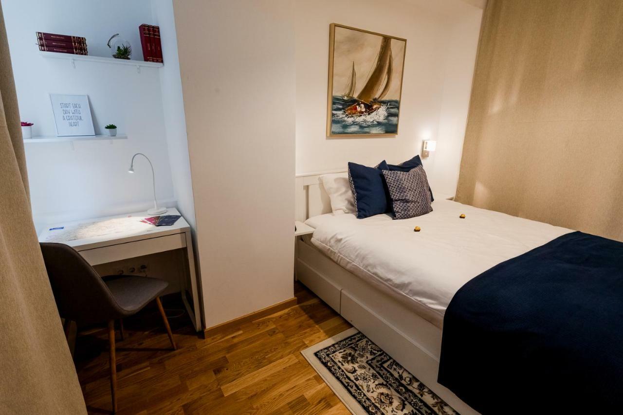 Ultracentral Apartment คลูจ-นาโปกา ภายนอก รูปภาพ
