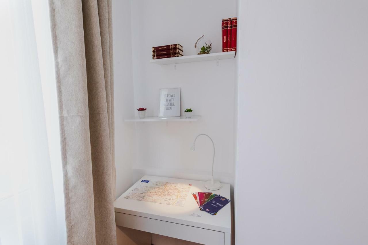 Ultracentral Apartment คลูจ-นาโปกา ภายนอก รูปภาพ